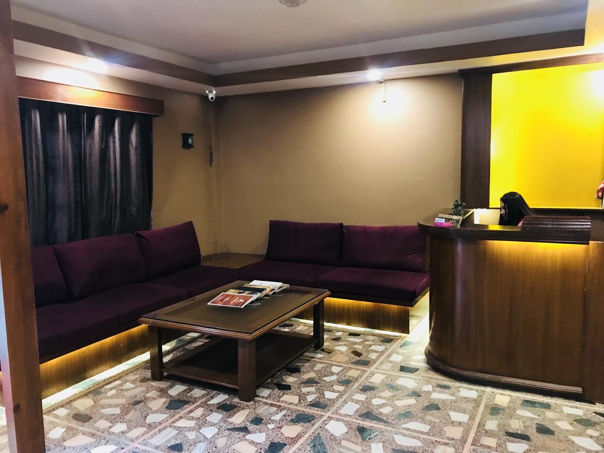 Dungkar Guest House Катманду Экстерьер фото